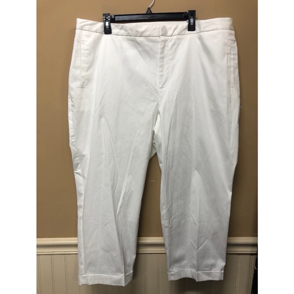 Catherines Secret Slimmer Capri Pant Plus Size 24W  White NWT